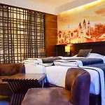 President Hotel