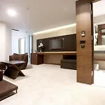 بريزيدنت فندق 4*