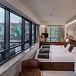 فندق بريزيدنت 4*